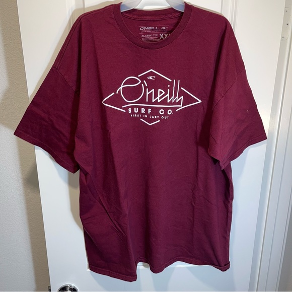O'NEILL Surf Company first in last out maroon short-sleeve graphic t-shirt 2XL - Picture 1 of 4